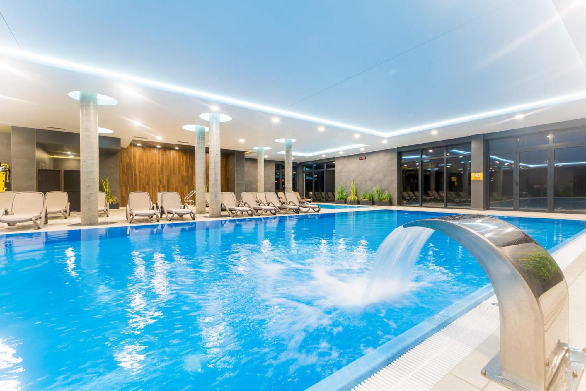 Hello Polanki Aqua Park Premium Apartment